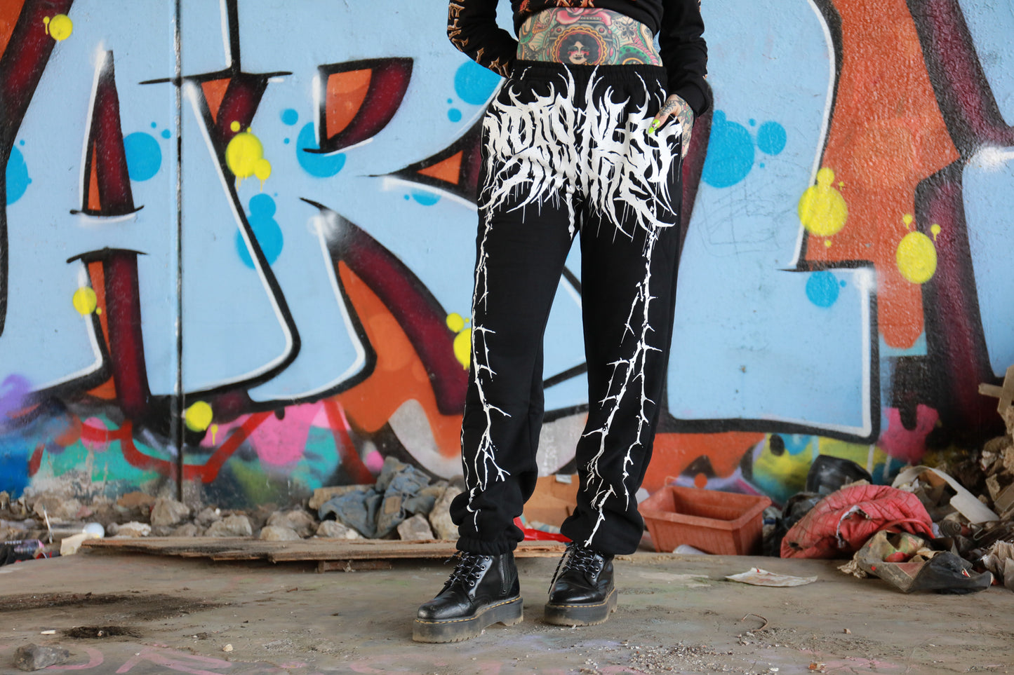 Caught In The Thorns Sweatpants (Black)