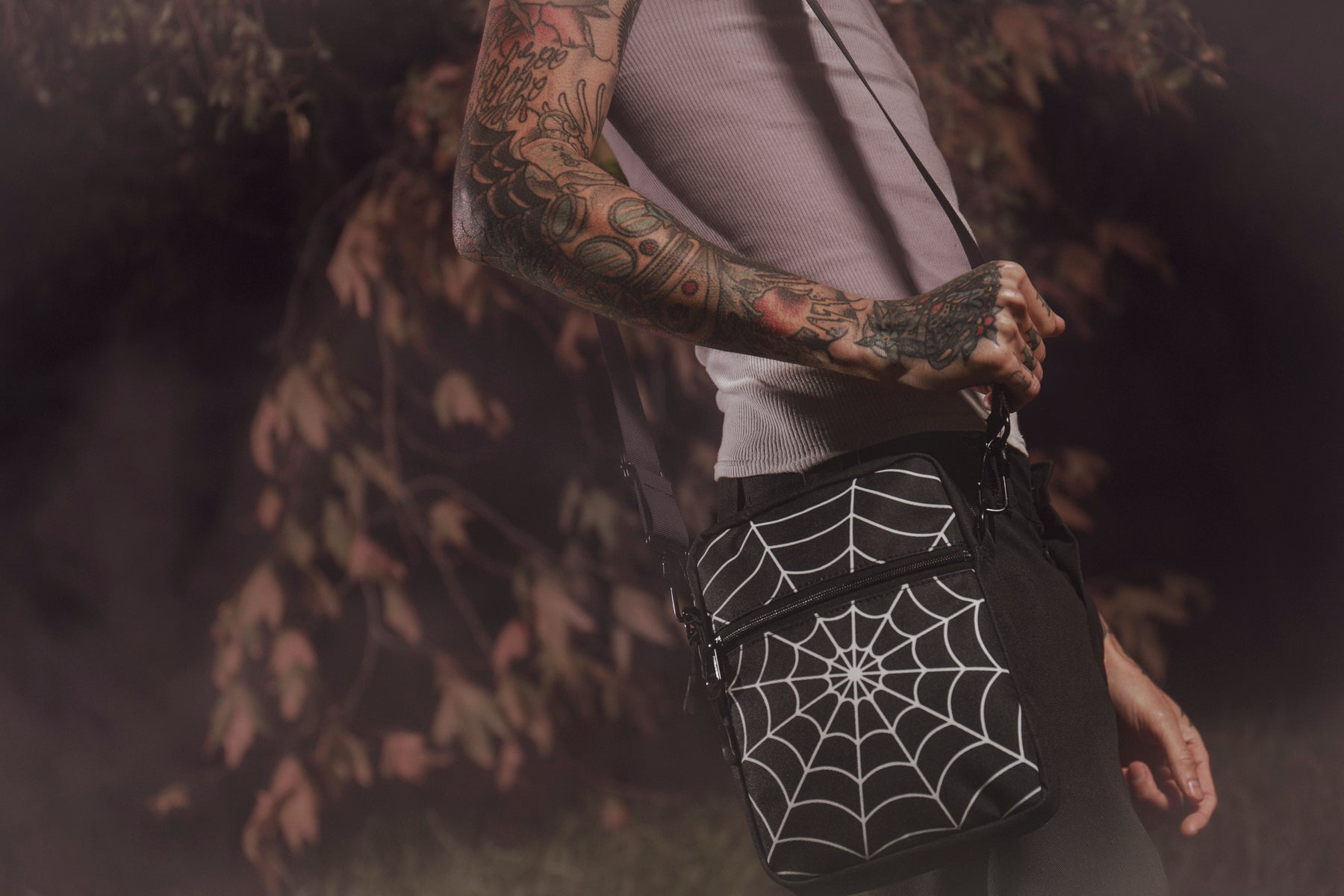 Spider Web Crossbody Bag (Black) – Motionless In White